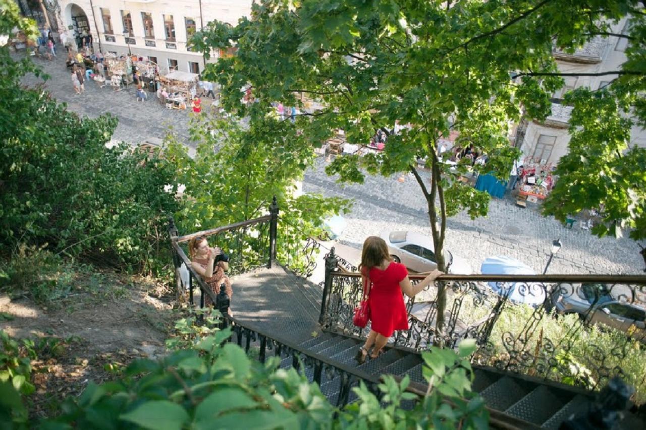 Podil Apart Near Poschtova Square History Center Kiew Exterior foto